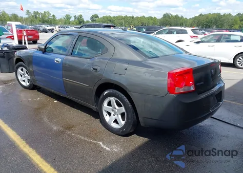 2010 Dodge Charger Sxt z USA, uszkodzony, nr VIN 2B3CA3CV9AH243923